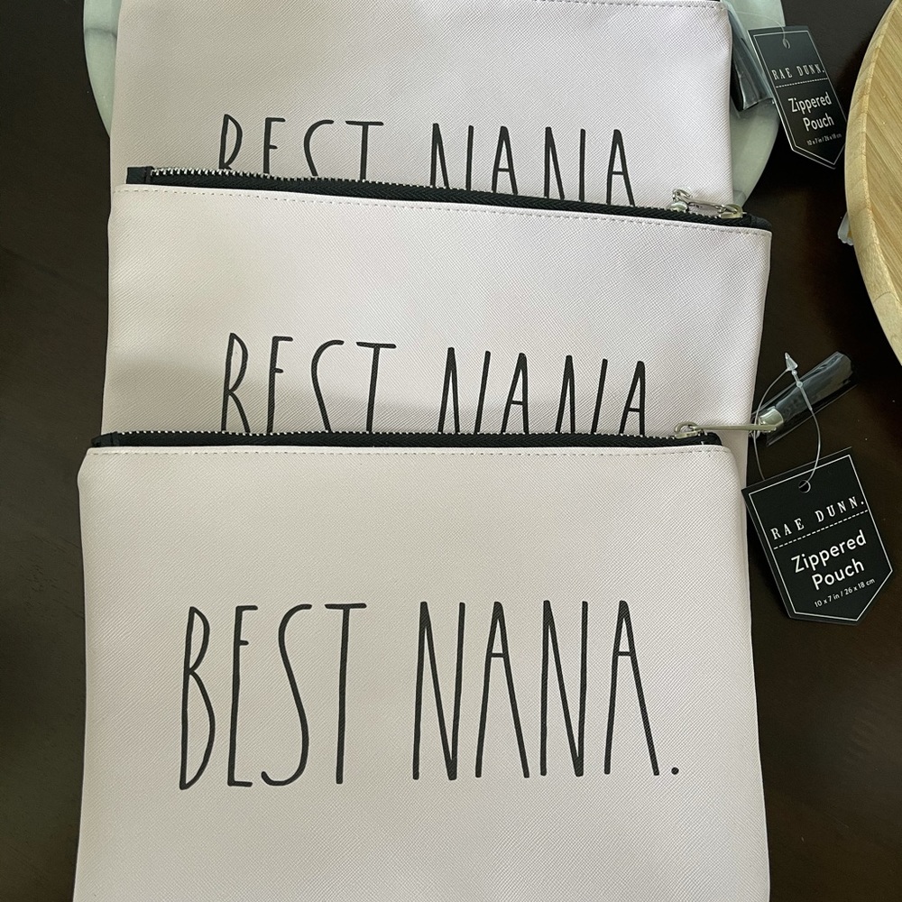 Best Nana Pouch